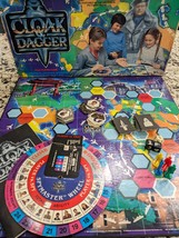 Vintage Cloak and Dagger Board Game International Espionage Adventure Id... - $1,012.78 MXN