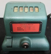 Lucky Pack Poker Penny Trade Stimulator Circa 1941 - $695.00
