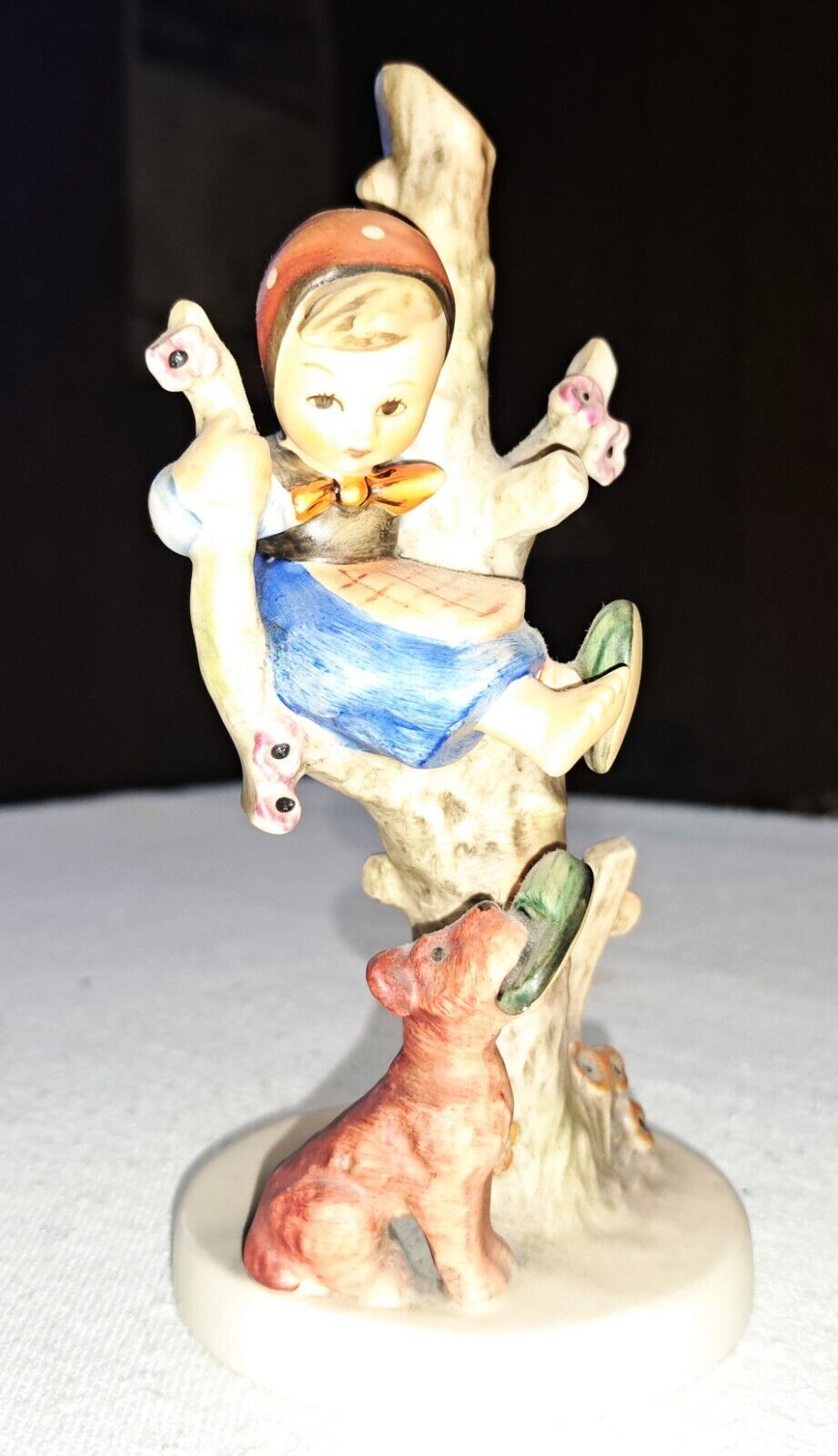 Hummel Goebel "Out of Danger" Figurine Number 56B - 6.5" H x 3.25" W - £51.57 GBP