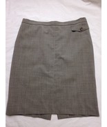 BCBG MAXAZRIA Size 4 Lined Light Gray Career Skirt 30&quot; Waist x 20&quot; Long  - £6.80 GBP