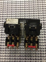 Square D 8810SE04S Reversing Starter, Size 3 50HP 120V Coil  - $5,098.78 MXN