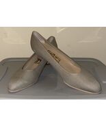 Salvatore Ferragamo Taupe Fabric Pumps Low Heel 10.5 AA Narrow Italy NWT... - €49,28 EUR