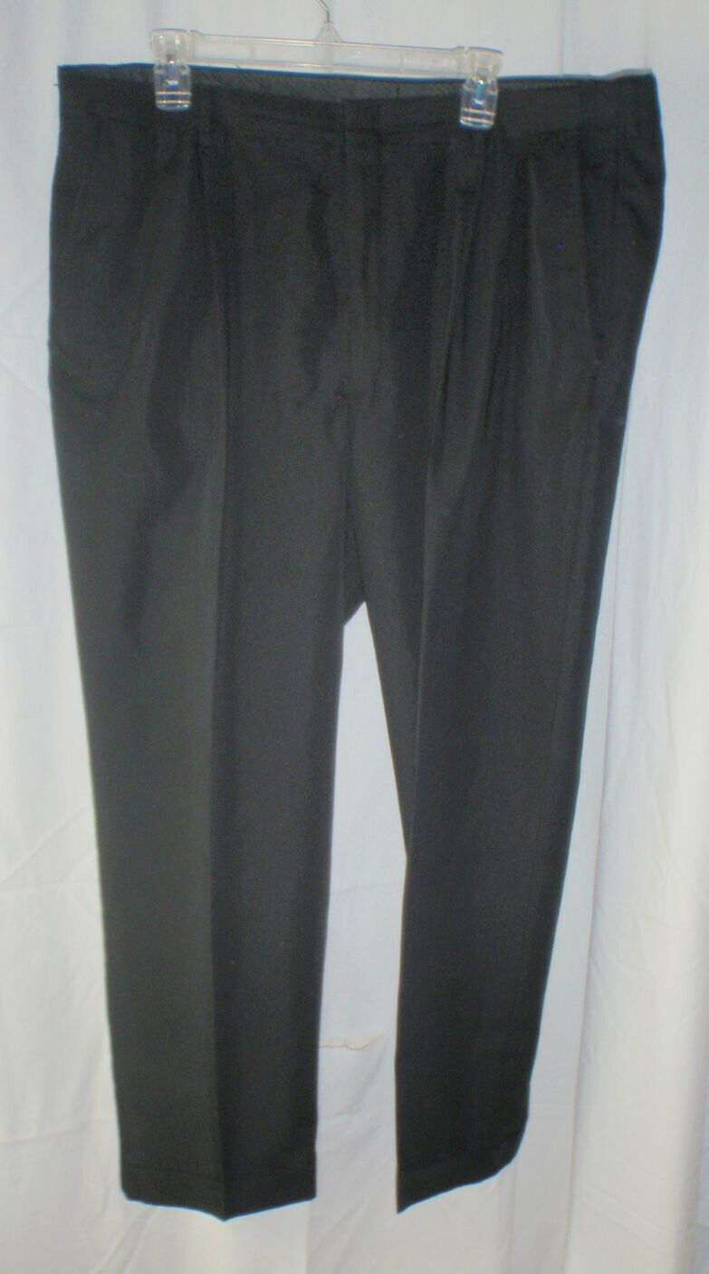 Haggar 42 x 30 Dress Pants - $13.99
