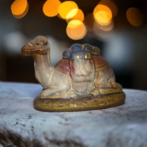 Avon Nativity Replacement Camel Figurine Collectible Christmas Home Decor 2011 - $9.85