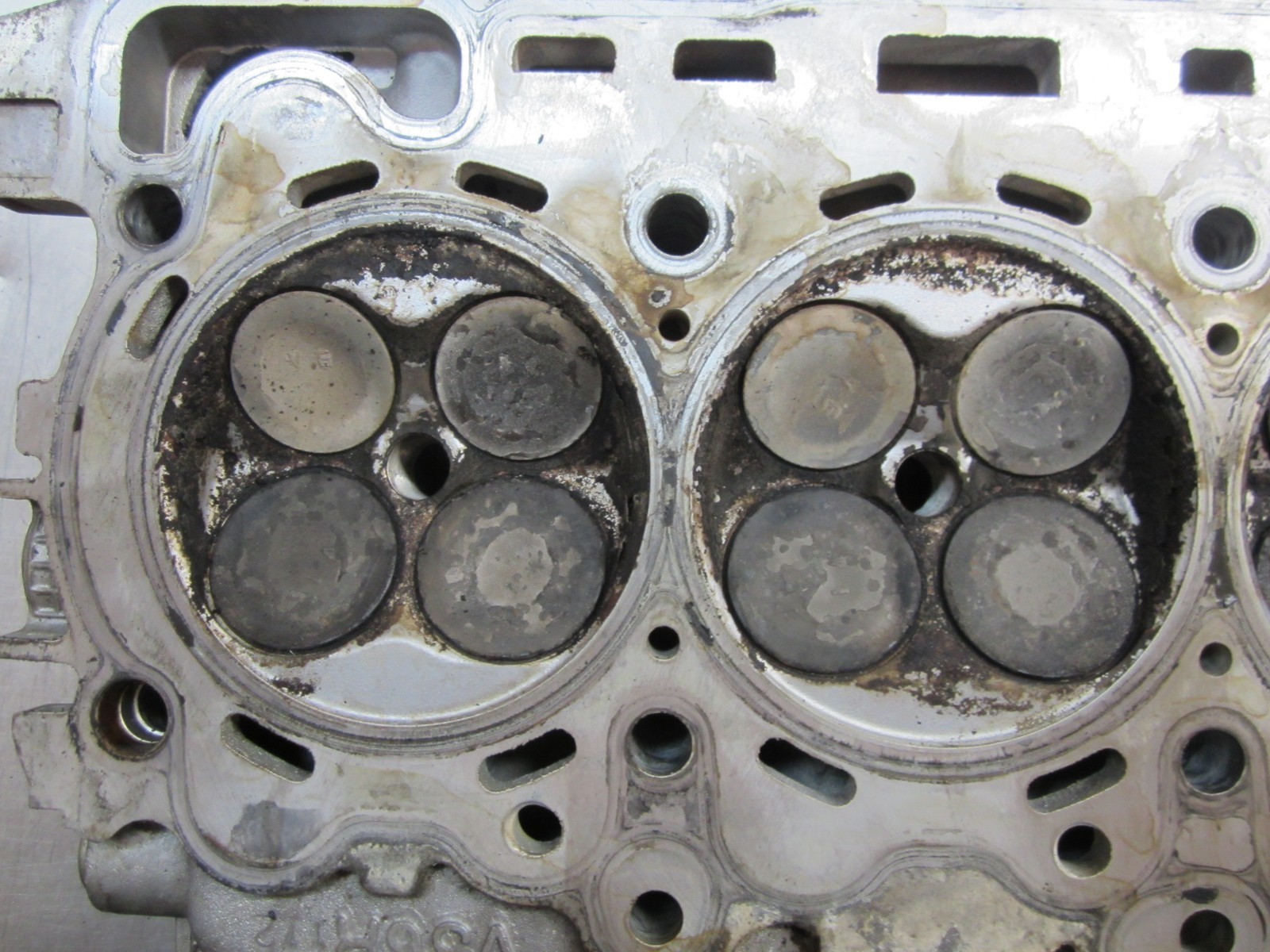 Right Cylinder Head For 08-14 Subaru Tribeca  3.6 V36R Item image 8