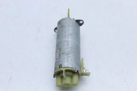 2010 Mercedes SLK230 SLK300  FRONT LEFT DRIVER SEAT ADJUSTMENT MOTOR U0050 image 9