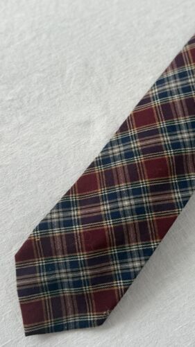 Pendelton Men’s Plain Tie Burgundy Navy Gold And white USA  - $12.84