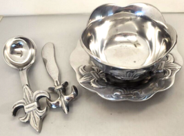 Vintage Pewter Fleur De Lis Plate Bowl Spoon Knife Set - £44.68 GBP