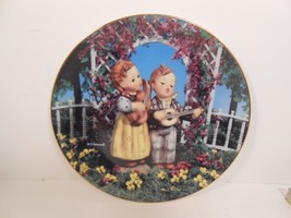 Danbury Mint MJ Hummel Little Musicians Little Companions T3045 - £7.53 GBP