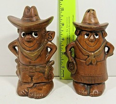 Vintage 60&#39;s Ceramic Old West Cowboy Cowgirl Salt &amp; Pepper Shakers by T.C. - USA - £18.67 GBP
