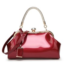 2023 New European and  Fashion Lacquer Leather Women&#39;s Bag Trend Bright Face Han - £115.14 GBP