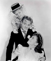 BEAUTIFUL Olivia de Havilland  RITA HAYWORTH &amp; JAMES CAGNEY 5X7 Photo - £6.01 GBP