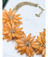 Necklace Statement Lucite Orange Flowers Gold Tone - €19,31 EUR