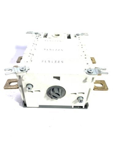 Used ABB OT250E03 Disconnect Switch 3-Pole Base Mounted Front Operated Item image 5