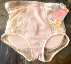 Size Small/Medium Inteco Padded Smoothing &amp; Firming Butt Enhancer - $15.82