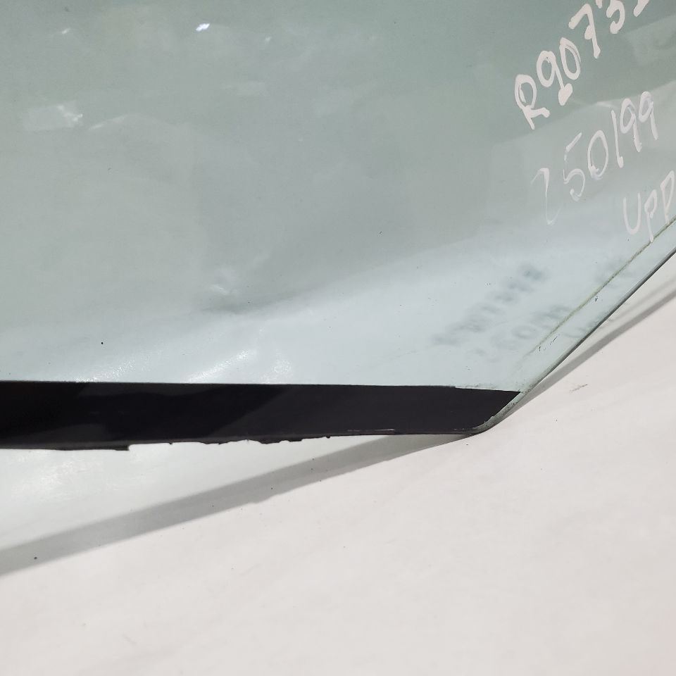 1992 1993 1994 1995 1996 1997 Subaru SVX OEM Front Right Upper Door Glass Item image 5