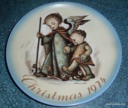 Vintage Schmid 1974 Christmas Sister Berta Hummel The Guardian Angel Pla... - $19.39