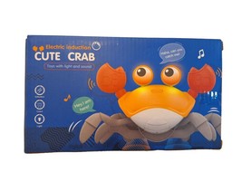 CUTE CRAB Electric Induction Crawling Blue Crab Toy with Lights &amp; Sounds EUC - £10.14 GBP