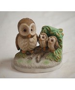 Vintage Bisque Owl w Babies on Tree Stump Bird Figurine Curio Cabinet Shelf - $14.84