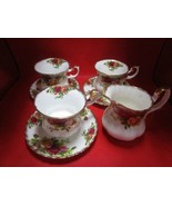 Royal Albert Old Country Roses 3 cups and saucers and creamer, 7 pcs [30G] - $2,705.63 MXN