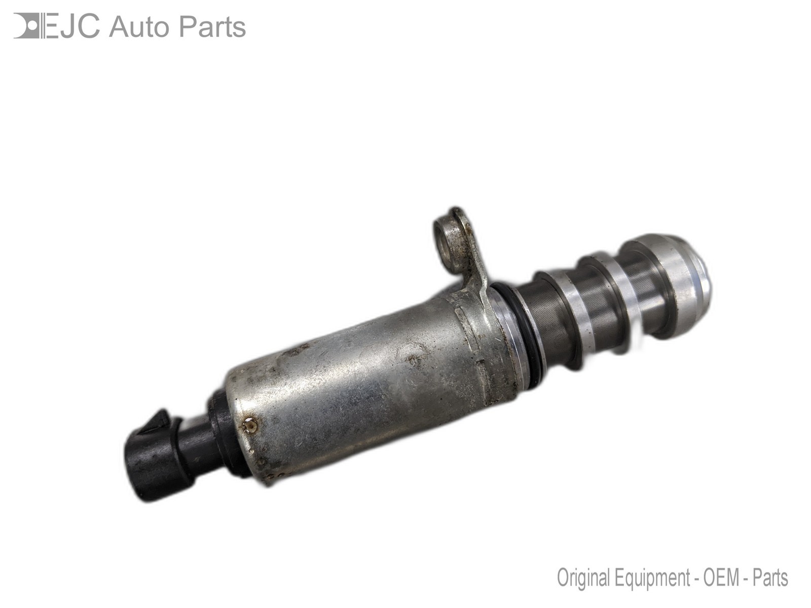Variable Valve Timing Solenoid From 2009 Chevrolet Malibu  2.4 - $36.33