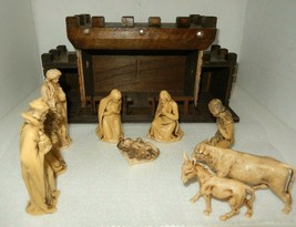 Vintage Nativity Scene With Stable &amp; 9 Figures Made In Taiwan Republic Of China - £55.94 GBP