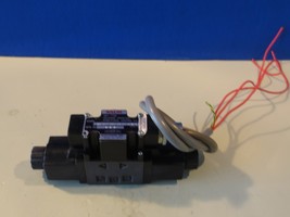 NACHI DIRECTIONAL CONTROL VALVE SS-G01-C6S-GR-C1-9737A 680 - $1,052.48 MXN