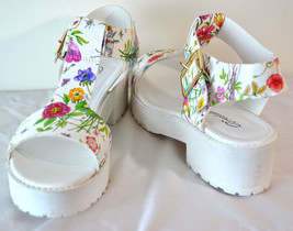 Breckelles  T Strap Floral Print Sandals Faux Leather - £23.17 GBP