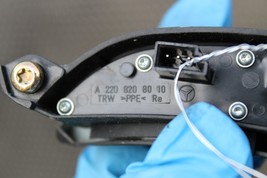 2000-2006 MERCEDES W220 S500 S430 AUDIO VOLUME CONTROL V1411 image 4