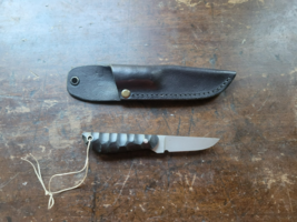 5.5&quot; Damascus Steel Hunting Skinning Knife Composite Handle Leather Sheath - $41.71 CAD