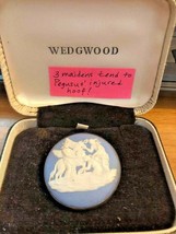 C1885 Wedgwood Blue Jasperware Brooch Sterling Mount Pegasus &amp; Maidens - £94.92 GBP