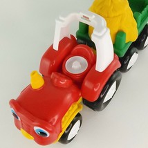 Fisher Price Little People Tow n Pull Farm Tractor Sounds Pop Up Pig 200... - $9.00