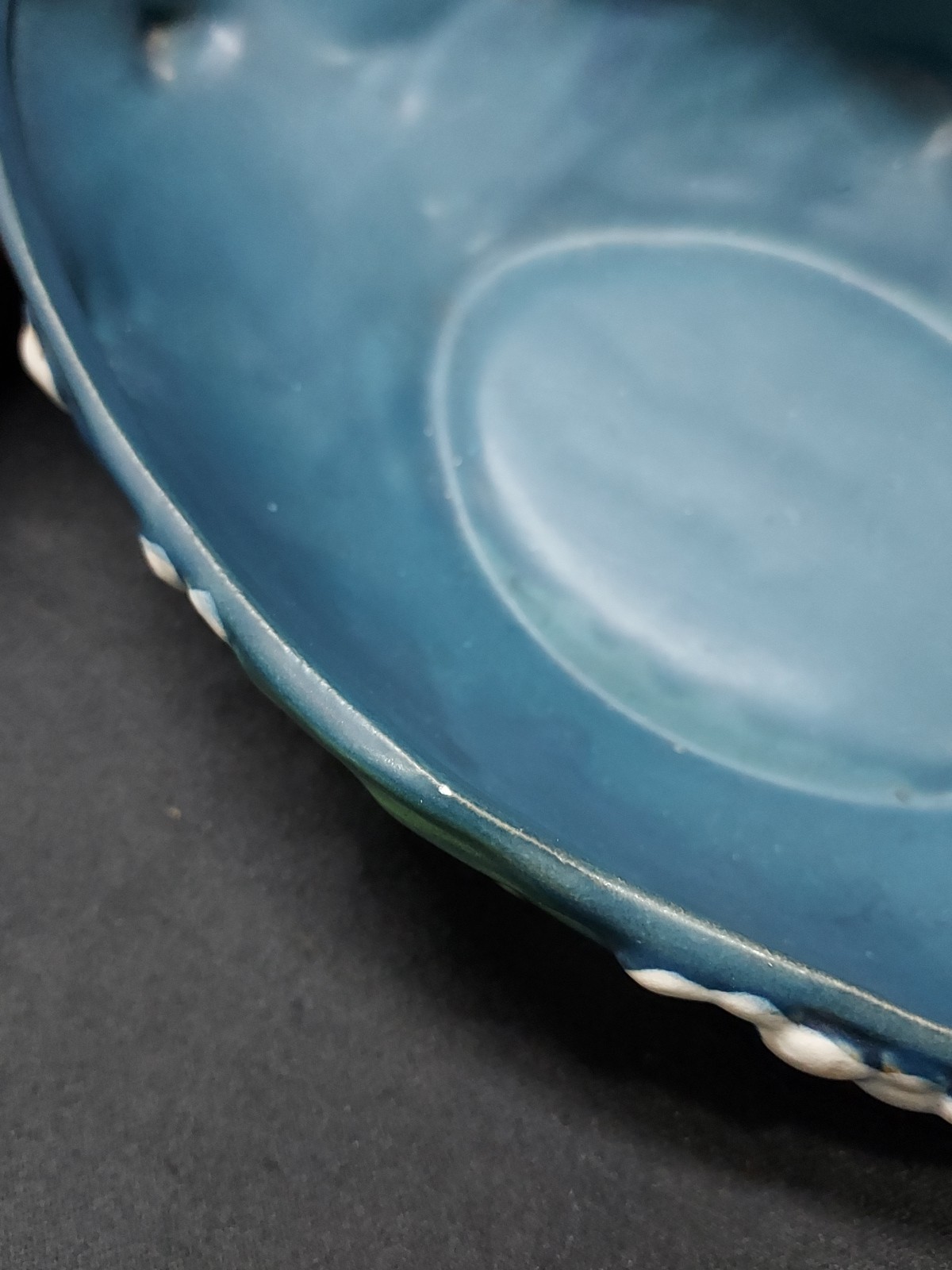 1940s Roseville Pottery Blue Snowberry Console Dish Double Handles # 18L1-10 Item image 9