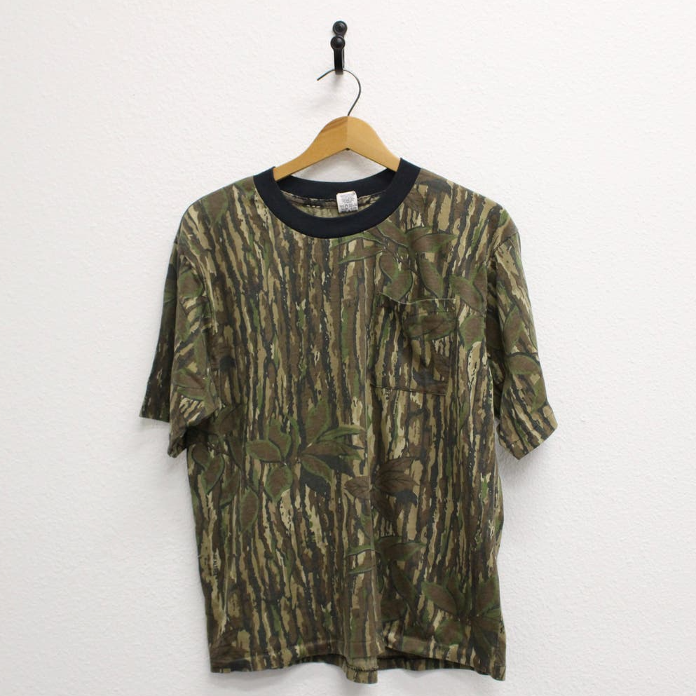 Primary image for Vintage Realtree Camo T Shirt Large