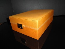Michel Perrenoud Leather Travel Humidor 20 ct 10.5" L x 7.25"W x 3.25" H image 6