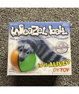 Weazel Ball Motorized Ball Pet Toy For Ages 3 And Up by DY Toy - €7,70 EUR