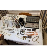 Vintage Jewelry Lot David Aubrey, VAN AKEN KAARI meng MARJORIE BAER - $2,511.44 CAD