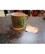 Antique Majolica Mug Basket Weave Leaf Pattern Lilac Inside - $61.08 CAD