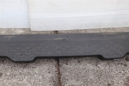 2003-2004 LandRover Discovery Disco II D2 Rear Bumper Cover Assembly  image 8