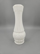 9.5&quot; Large Ornate Vintage Milk Glass Vase Kings Thumbprint Excellent - £13.78 GBP