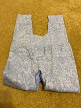 NWT Halara Seamless Butt Lifting Leggings Medium Stretch Workout Blue Tie Dye - £18.21 GBP