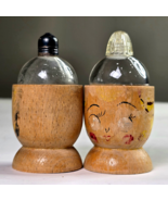 Vintage Salt N Pepper Shakers In Egg Holders 2&quot; Clear Globe Glass Sterli... - $494.17 MXN