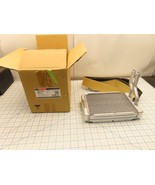Ford H2MZ-18476-D Heater Core NHC-4 - $95.37 CAD