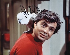 ROBERT BLAKE - BARRETTA Signed Photo - Fred, the comedic cockatoo  w/coa  - $169.00