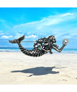 Mermaid Brooch – Ocean-Inspired Jewelry - $16.10 CAD