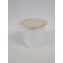 Rubbermaid 3 Qt Servin Saver #6 Sheer Square Canister Storage Almond Lid #3 - £13.66 GBP
