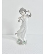 Lladro Porcelain Figurine Violets Girl Time of Innocence 6947 Box &amp; Pape... - $123.22 CAD