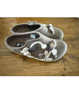 Haflinger Grizzly Venus Taupe Beige Tan Arch Support Slipper US 6 EU 37 - $145.44 CAD