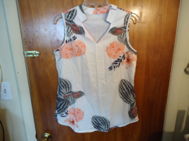Womens / Girls Size S White Multi Color Floral Sleeveless Top " Beautifu... - $12.99