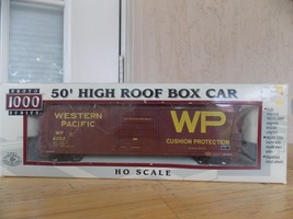 Life Like HO Scale Proto 1000 Series Western Pacific Roof Box Car - £19.67 GBP